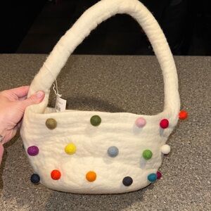 New paper source felted pompom basket